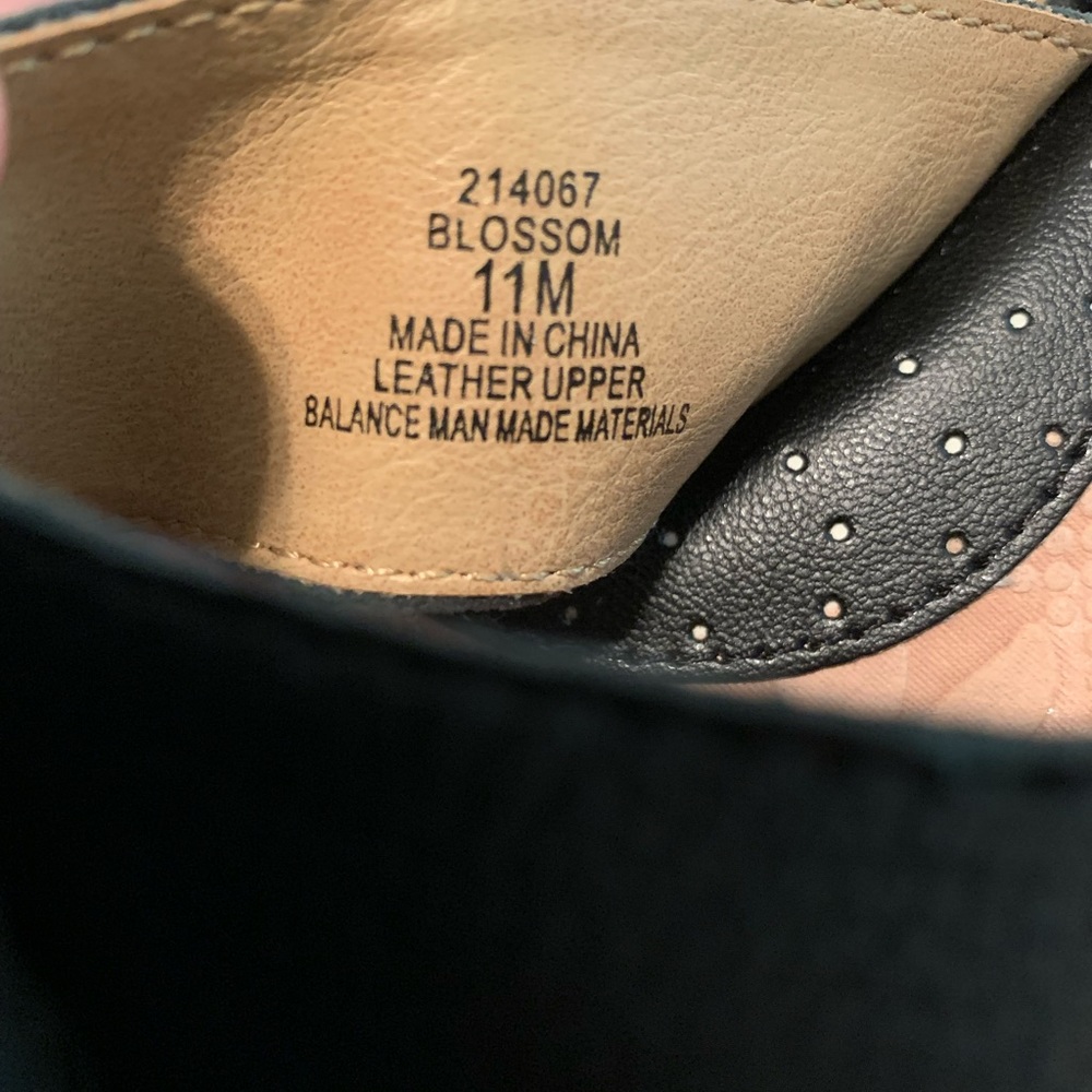 SOLD Bjorndal Blossom sandals - Picture 7 of 9